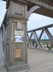 Kinopilsētiņā ir uzcelti trīs Rīgas tiltu fragmenti un visi uzraksti uz objektiem ir vecajā drukā 4
