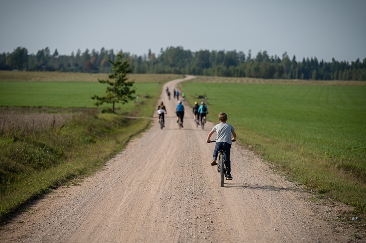 Smiltenes novadā tūrisma sezona izskan ar velobraucienu «Ieriteņo rudenī». Foto: Agnis Melderis 291790