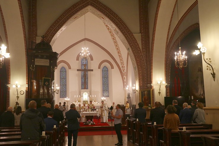 Rīgas Svētā Jēkaba Romas katoļu katedrālē ar svinīgu Sv.Misi atklāj «Svētā Meinarda mantojuma fondu» 291944