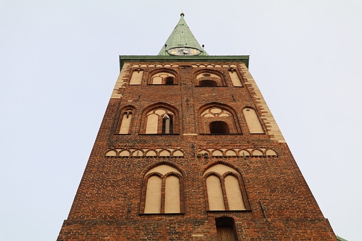 Rīgas Svētā Jēkaba Romas katoļu katedrālē ar svinīgu Sv.Misi atklāj «Svētā Meinarda mantojuma fondu» 291956