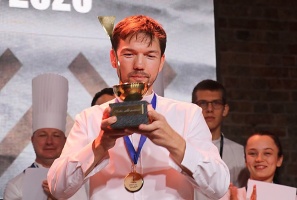 Latvijā ir noteikti titula īpašnieki - «Latvijas gada pavārs 2020» un «Latvijas gada pavārzellis 2020» 7