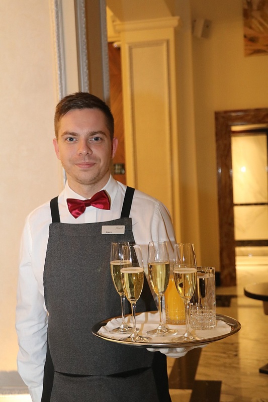 «Grand Hotel Kempinski Riga» Vecrīgā nelielām grupām rīko ekskluzīvu koncertu, ēdina un izguldina 292191