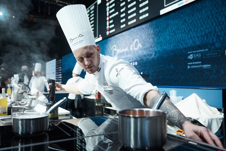 Latvijas pavāra Dināra Zvidriņa dalība Tallinas pavāru konkursā «Bocuse dor Europe 2020». Foto: bocusedor.com 292884