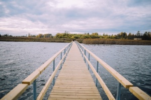 Viļakā svinīgi atklāj garāko pontonu tiltu Latvijā 1