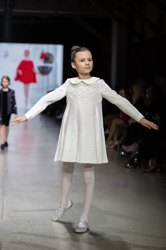 Rīgas modes nedēļa «Riga Fashion Week» piedāvā bērnu apģērbu kolekciju BARONESSA 293452