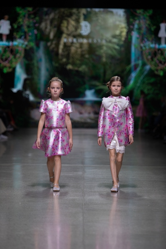 Rīgas modes nedēļa «Riga Fashion Week» piedāvā bērnu apģērbu kolekciju BARONESSA 293459