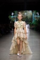 Rīgas modes nedēļa «Riga Fashion Week» piedāvā bērnu apģērbu kolekciju BARONESSA 28
