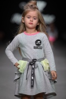 Rīgas modes nedēļa «Riga Fashion Week» piedāvā bērnu apģērbu kolekciju ROCK&MOUSE. Foto: Mark Litvyakov 18