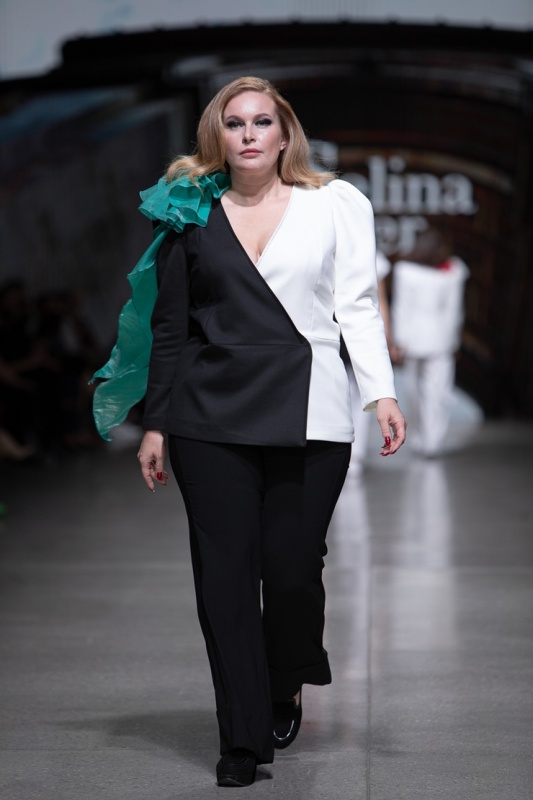 Rīgas modes nedēļa «Riga Fashion Week» piedāvā apģērbu kolekciju SELINA KEER 293738