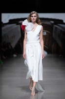 Rīgas modes nedēļa «Riga Fashion Week» piedāvā apģērbu kolekciju SELINA KEER 29