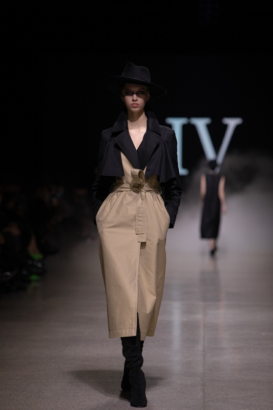 Rīgas modes nedēļa «Riga Fashion Week» piedāvā apģērbu kolekciju IVETA VECMANE 293757