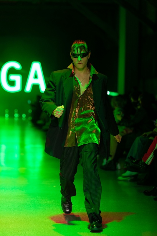 Rīgas modes nedēļa «Riga Fashion Week» piedāvā apģērbu kolekciju VOLGA VINTAGE 293791