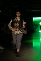 Rīgas modes nedēļa «Riga Fashion Week» piedāvā apģērbu kolekciju VOLGA VINTAGE 22