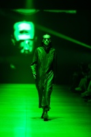 Rīgas modes nedēļa «Riga Fashion Week» piedāvā apģērbu kolekciju VOLGA VINTAGE 29