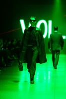 Rīgas modes nedēļa «Riga Fashion Week» piedāvā apģērbu kolekciju VOLGA VINTAGE 33