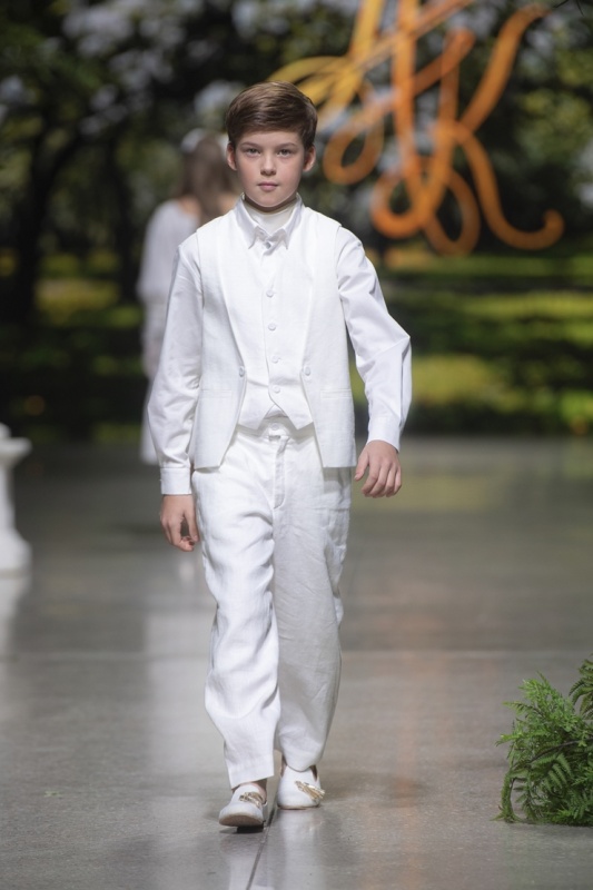 Rīgas modes nedēļa «Riga Fashion Week» piedāvā bērnu apģērbu kolekciju ARISTOCRAT KIDS 293813