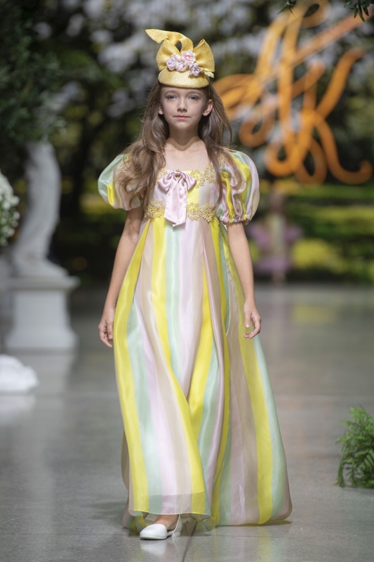 Rīgas modes nedēļa «Riga Fashion Week» piedāvā bērnu apģērbu kolekciju ARISTOCRAT KIDS 293833
