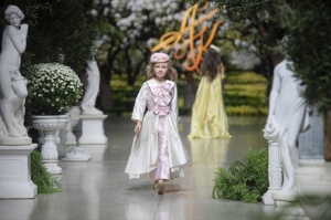 Rīgas modes nedēļa «Riga Fashion Week» piedāvā bērnu apģērbu kolekciju ARISTOCRAT KIDS 34