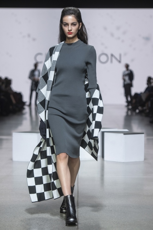 Rīgas modes nedēļa «Riga Fashion Week» piedāvā apģērbu kolekciju CINNAMON CONCEPT 293905