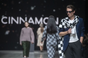 Rīgas modes nedēļa «Riga Fashion Week» piedāvā apģērbu kolekciju CINNAMON CONCEPT 26