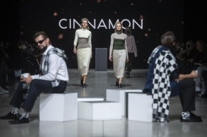 Rīgas modes nedēļa «Riga Fashion Week» piedāvā apģērbu kolekciju CINNAMON CONCEPT 28