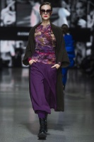 Rīgas modes nedēļa «Riga Fashion Week» piedāvā apģērbu kolekciju ALEXANDER PAVLOV 16