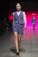 Rīgas modes nedēļa «Riga Fashion Week» piedāvā apģērbu kolekciju NONAME ATELIER 8