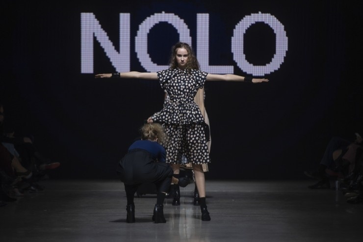 Rīgas modes nedēļa «Riga Fashion Week» piedāvā apģērbu kolekciju NOLO 294004