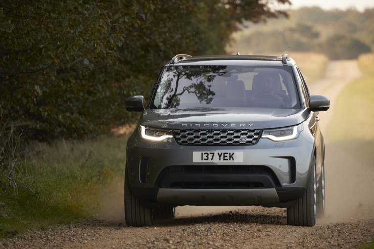 Jaunais «Land Rover Discovery» ir daudzu autoceļotāju sapnis ar leģendāru zīmolu 294230
