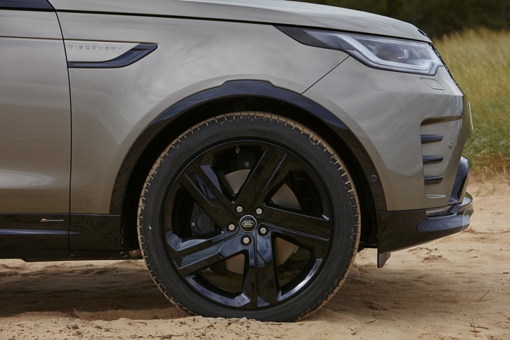 Jaunais «Land Rover Discovery» ir daudzu autoceļotāju sapnis ar leģendāru zīmolu 294235
