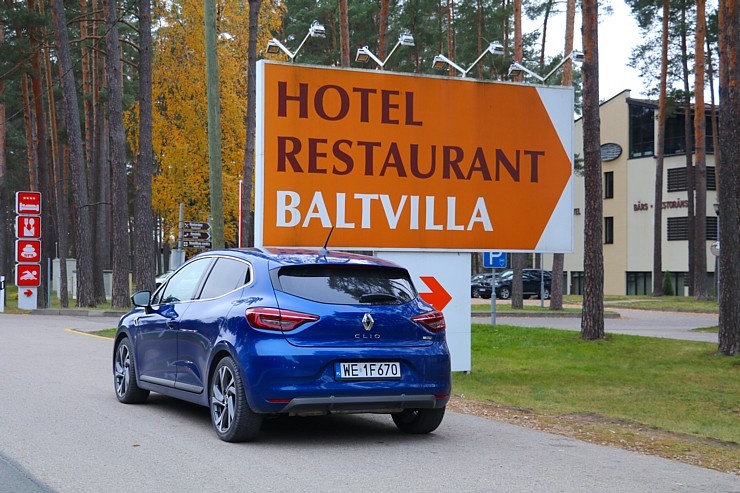 Travelnews.lv apceļo Latviju ar jauno «Renault Clio E-TECH 140 HYBRID» 294524