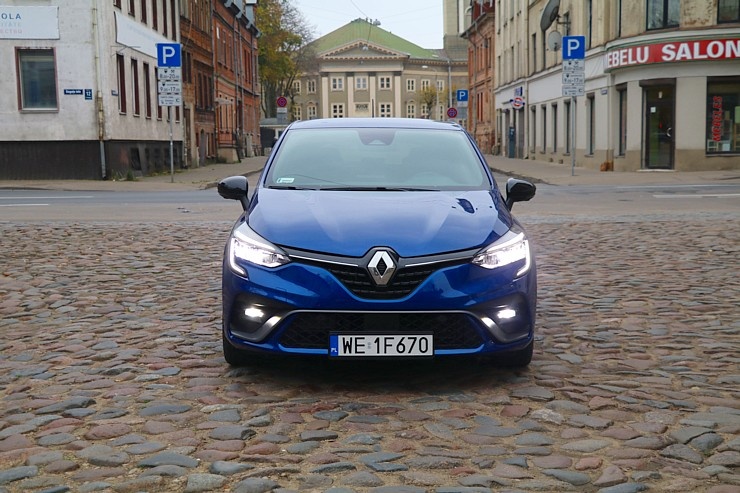 Travelnews.lv apceļo Latviju ar jauno «Renault Clio E-TECH 140 HYBRID» 294543