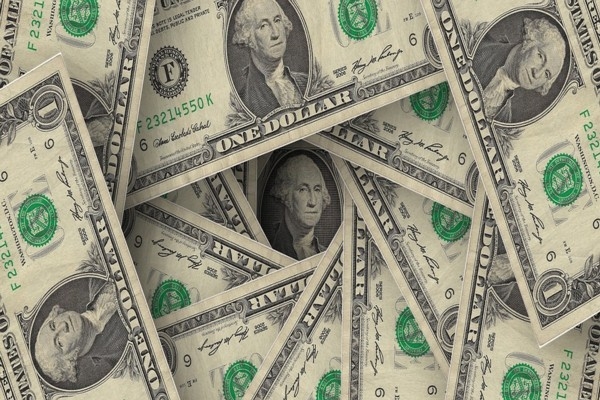 6.jūlijs vēsturē: ASV tiek ieviesta naudas vienība dolārs