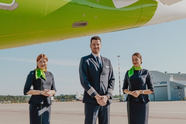 «airBaltic» 2021. gadā darbā pieņēma 559 darbiniekus