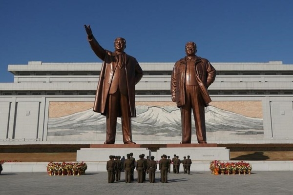 Ziemeļkoreja apstiprina pirmo Covid-19 gadījumu