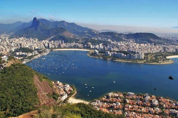 1. marts vēsturē: Riodežaneiro svin dzimšanas dienu