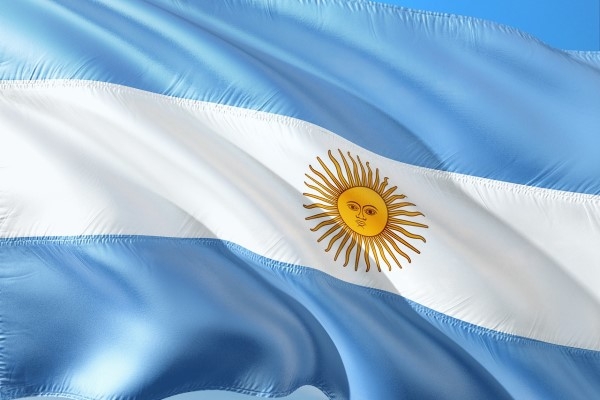 20. jūnijs vēsturē: Argentīnā atzīmē karoga dienu