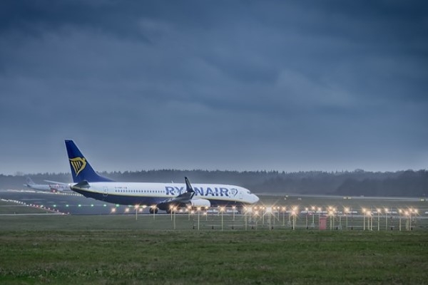 Tagad lētāk: «Ryanair» izsludina 48 stundu izpārdo