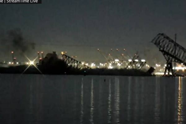 VIDEO: Sabrūk Frānsisa Kī tilts Baltimorā