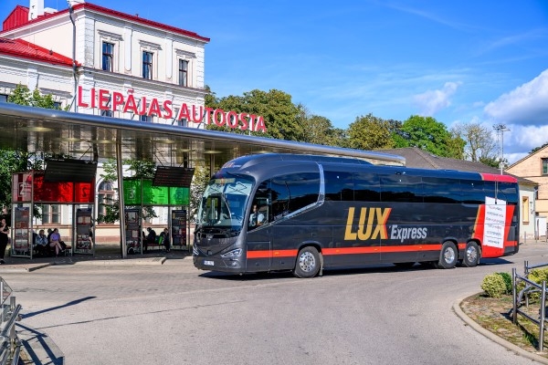 «Lux Express» uzsāks pasažieru komercpārvadājumus reģionālās nozīmes maršrutā Rīga–Liepāja