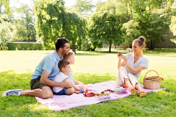 Kā uzsākt pikniku sezonu droši un veselīgi? Iesaka
