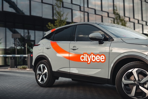 CityBee veicina atbildīgu svinēšanu un ierobežos automašīnu pieejamību Jāņu svētku naktīs