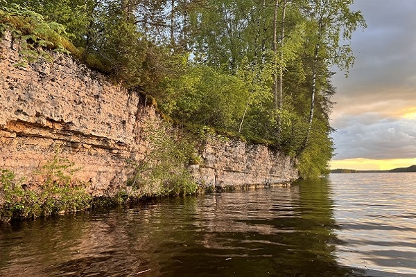 Daugavā pazemina ūdenslīmeni; 