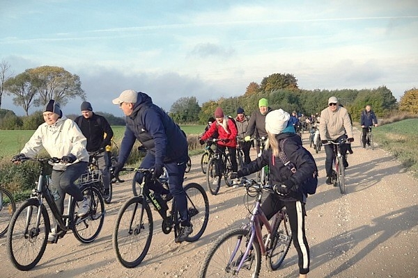 Dienvidkurzeme: Aicina uz ikgadējo rudenīgo velobr