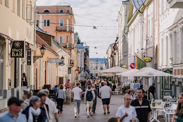 Vecpilsētas festivāls, Militārais festivāls, «Tres