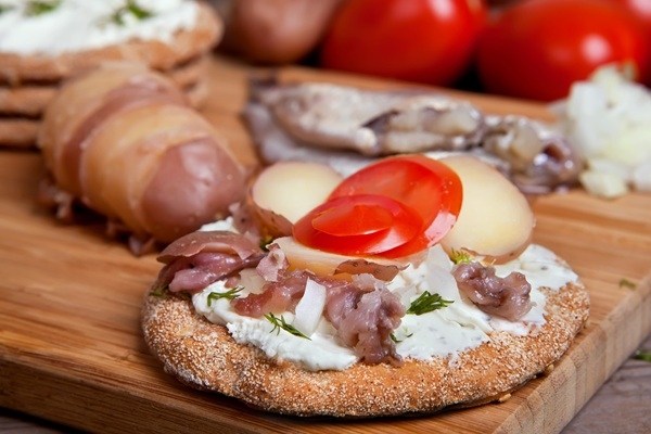 Pieci neparasti zviedru ēdieni, kas pārsteigs pat 