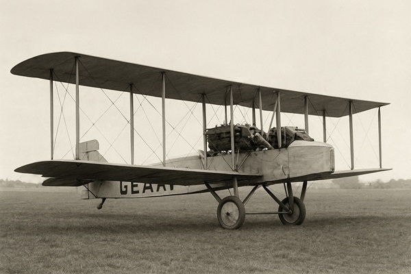 12. novembris vēsturē: Startē pirmais lidojums no 