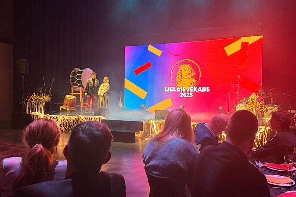 Ventspilnieku darbs turpina iedvesmot – pilsēta le