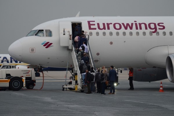 «Eurowings» sācis lidojumus no