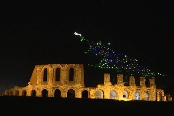 Video: Itālijas pilsētā Gubbio ir apskatāma pasaul